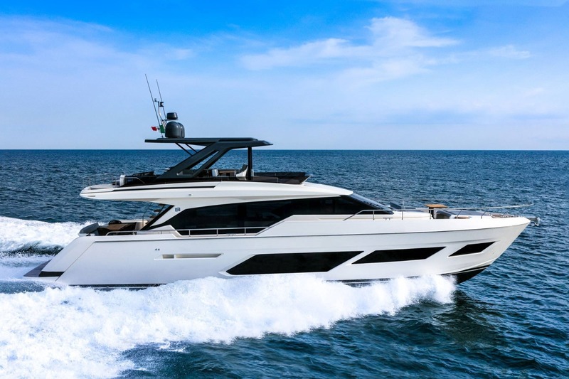 FERRETTI 720